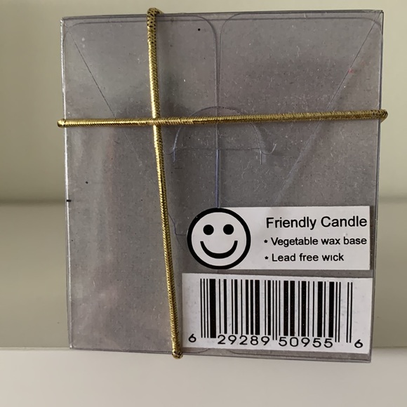 3/$25 ⭐️ Christmas Tree Decoration Candle - Picture 3 of 3